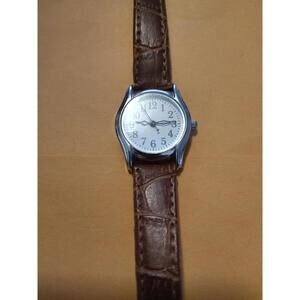 VTG Calvin Hill Mens Quartz Analog Wrist Watch Crocodile Strap Never Worn